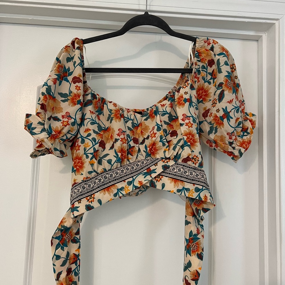 Cropped Shirt